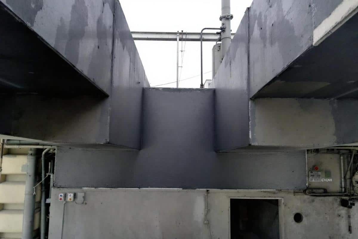 Comment peindre un poteau en béton extérieur ?